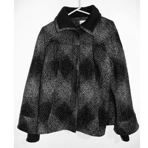 CHICOS Wool  Blend Zip/Snap  Grey and Black Plaid Jacket SZ 12